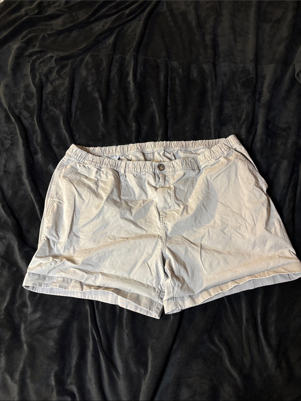 chubbies Light Gray Men’s Casual Elastic-Waist Shorts